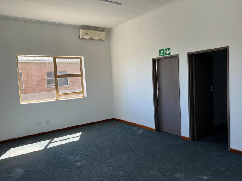 To Let Commercial Property for Rent in Killarney Gardens Western Cape